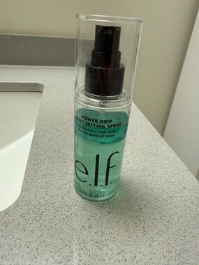 Elf setting spray